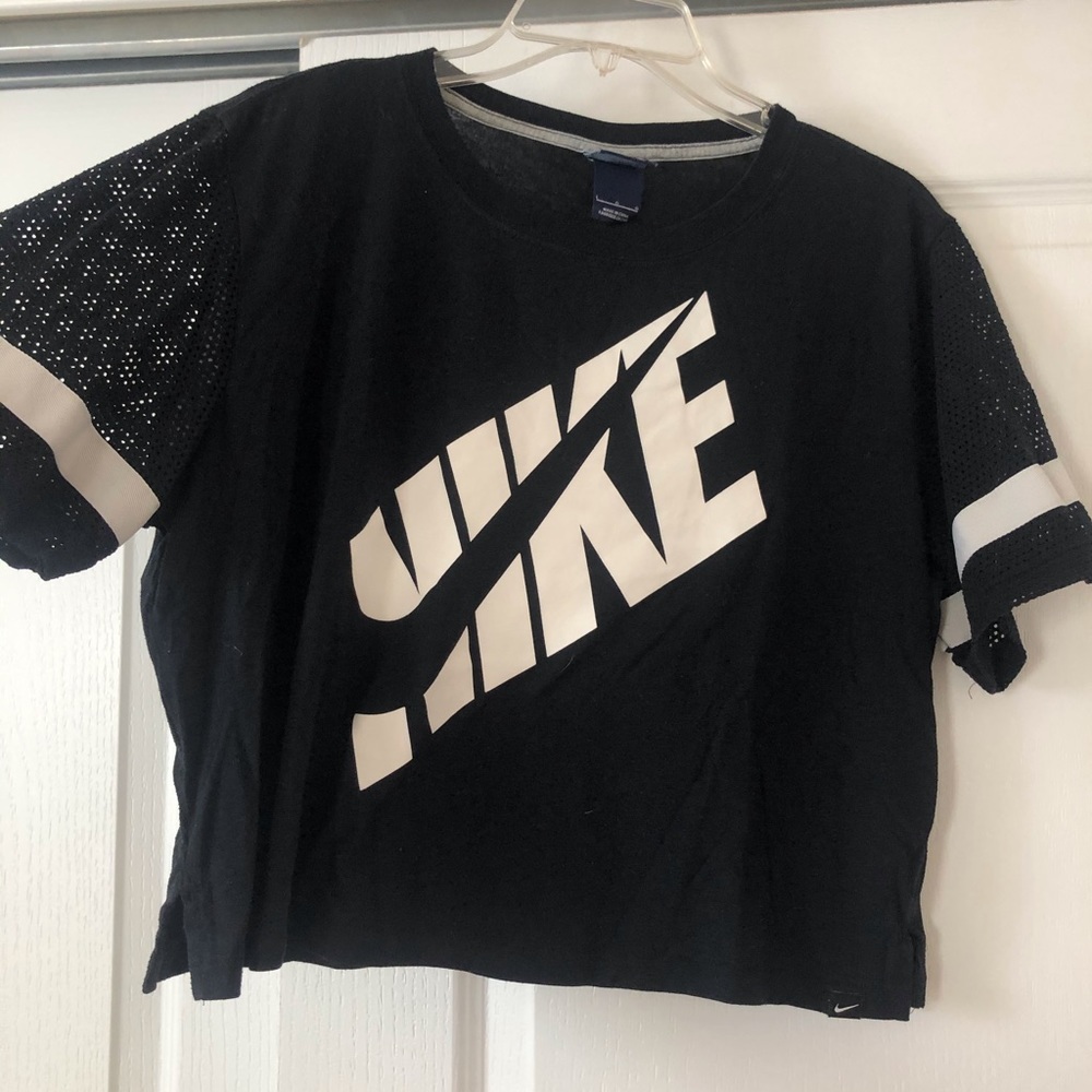 Nike T-shirt